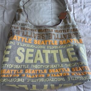 Robin Ruth Beige and Orange Accent Bag